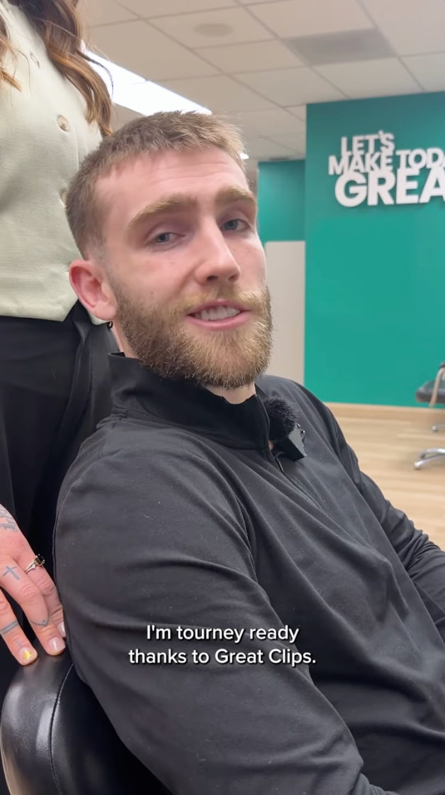 video player - All-Time Assists Leader Scores Great Clips' Greatest Assist